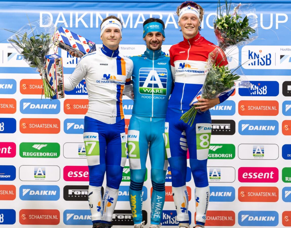 Drie overwinningen en spektakelshow bij de Royal A-ware Marathon 10 Afbeelding van WhatsApp op 2025 11 09 om 16.49.27 6c3bfdad