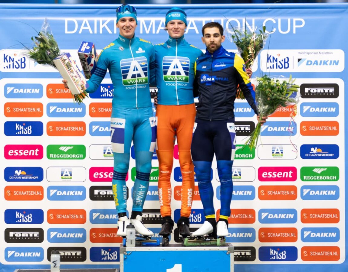 Drie overwinningen en spektakelshow bij de Royal A-ware Marathon 4 Afbeelding van WhatsApp op 2025 11 09 om 16.49.27 e04cb38f
